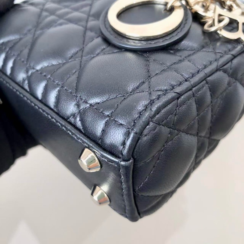 Dior迪奧 Lady Dior超迷你黑金戴妃包-9