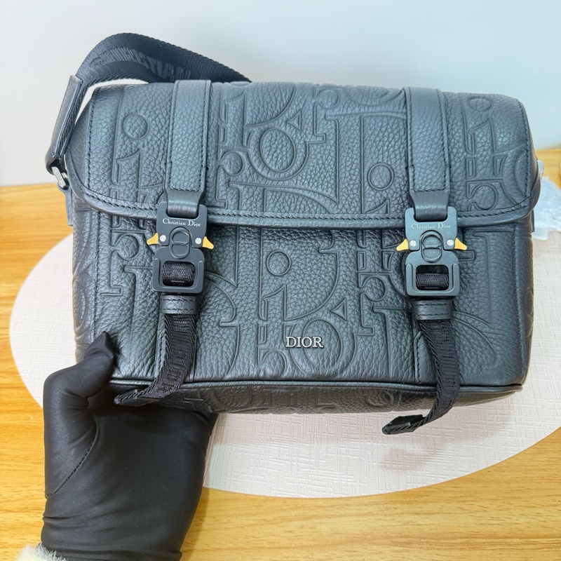 Dior Hit The Road 翻蓋信使包 黑色老花牛皮 男士款-16