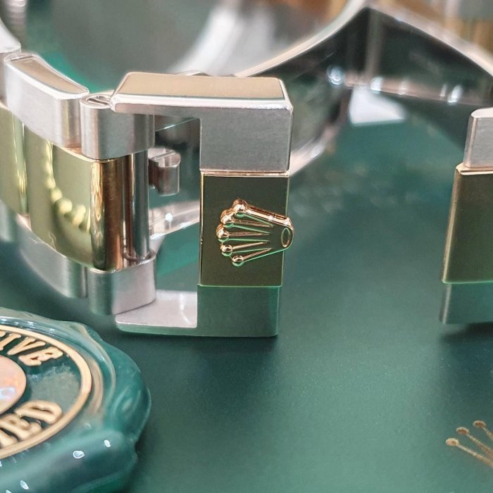 【大眾名錶】 ROLEX勞力士 126613LB Submariner 潛航者 18K半金 新款 藍水鬼 2022/02綠卡 B1215-8