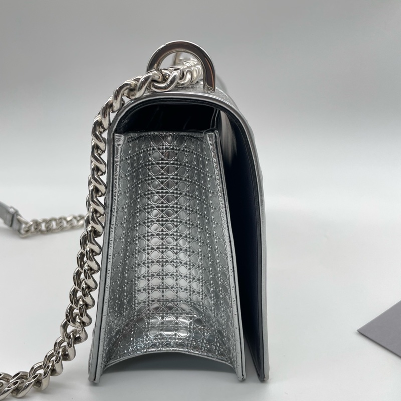 Dior迪奧 Diorrama盾牌包 鏡面銀色 中號-2