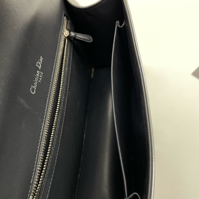 Dior迪奧 Diorrama盾牌包 鏡面銀色 中號-6