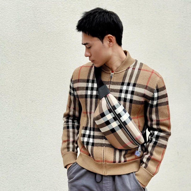 💎Han's house精品服飾💎 burberry 格紋 腰包-2