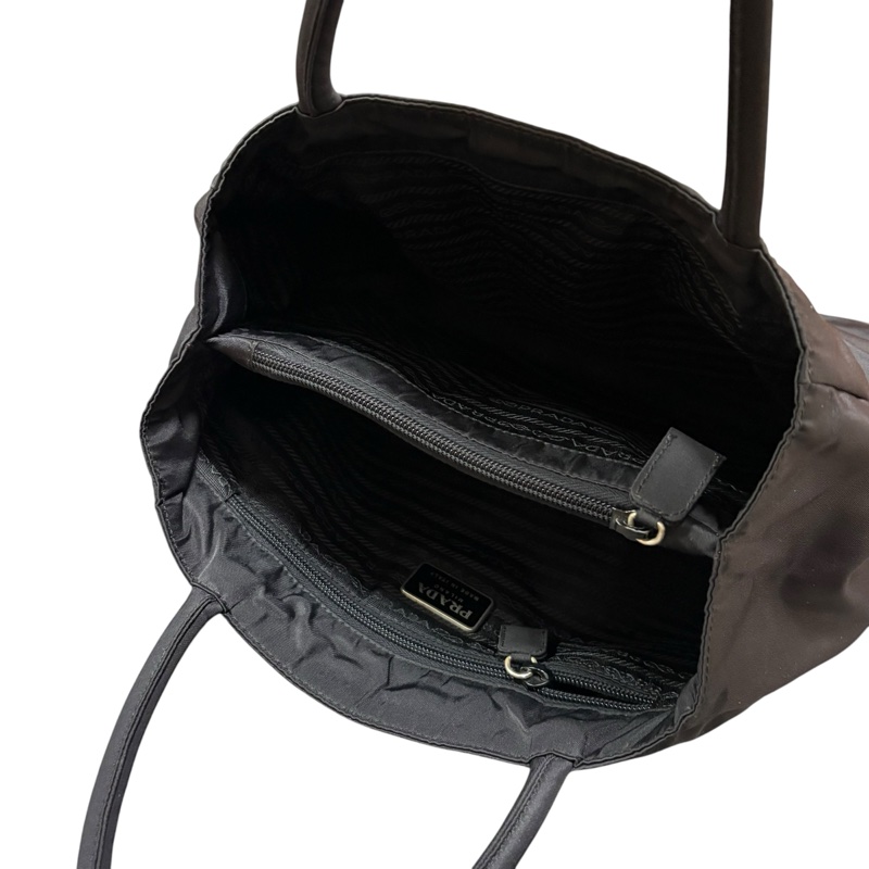 Prada 經典黑色尼龍托特包 Nylon tote bag-10