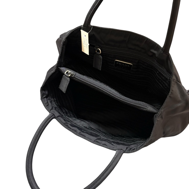 Prada 經典黑色尼龍托特包 Nylon tote bag-11