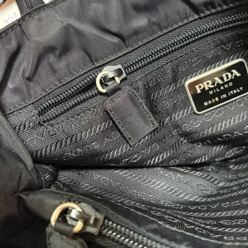 Prada 經典黑色尼龍托特包 Nylon tote bag-23