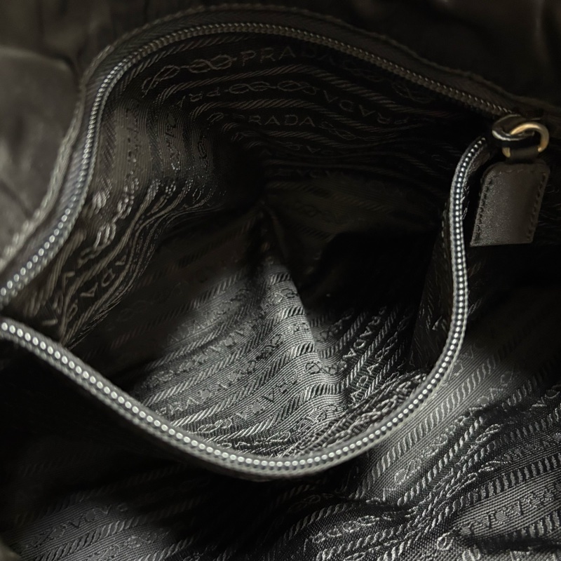 Prada 經典黑色尼龍托特包 Nylon tote bag-32