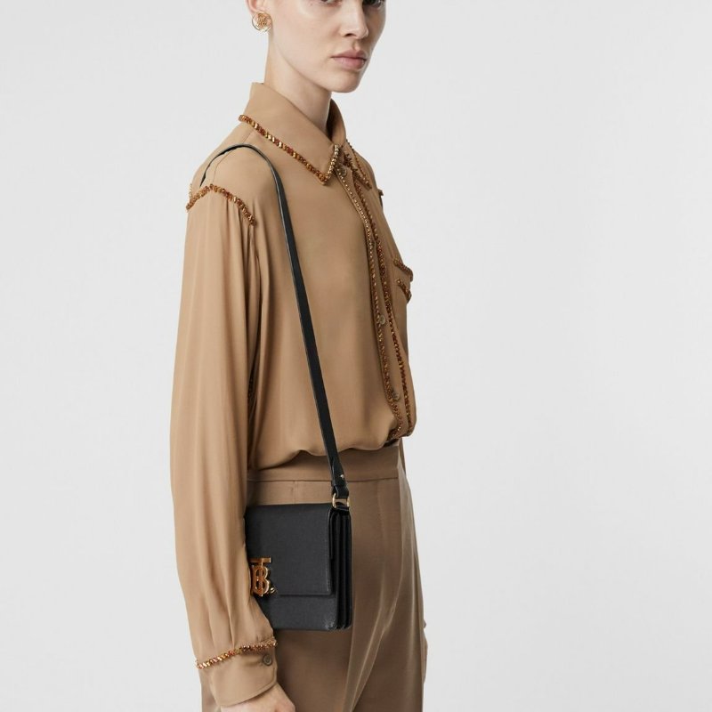 💎Han's house精品服飾💎Burberry TB 荔枝 小牛皮 肩背包 義大利製 現貨 21X14X4CM-1