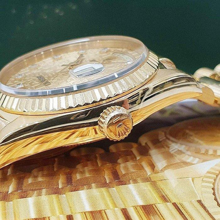 【大眾名錶】ROLEX 勞力士 18038 Day-Date 蠔式日誌 18K金 金十鑽紀念 方鑽面 B1100-5