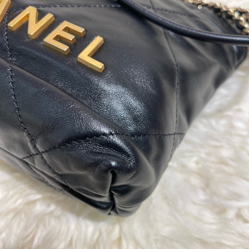 Chanel Mini 22 黑色金字-3