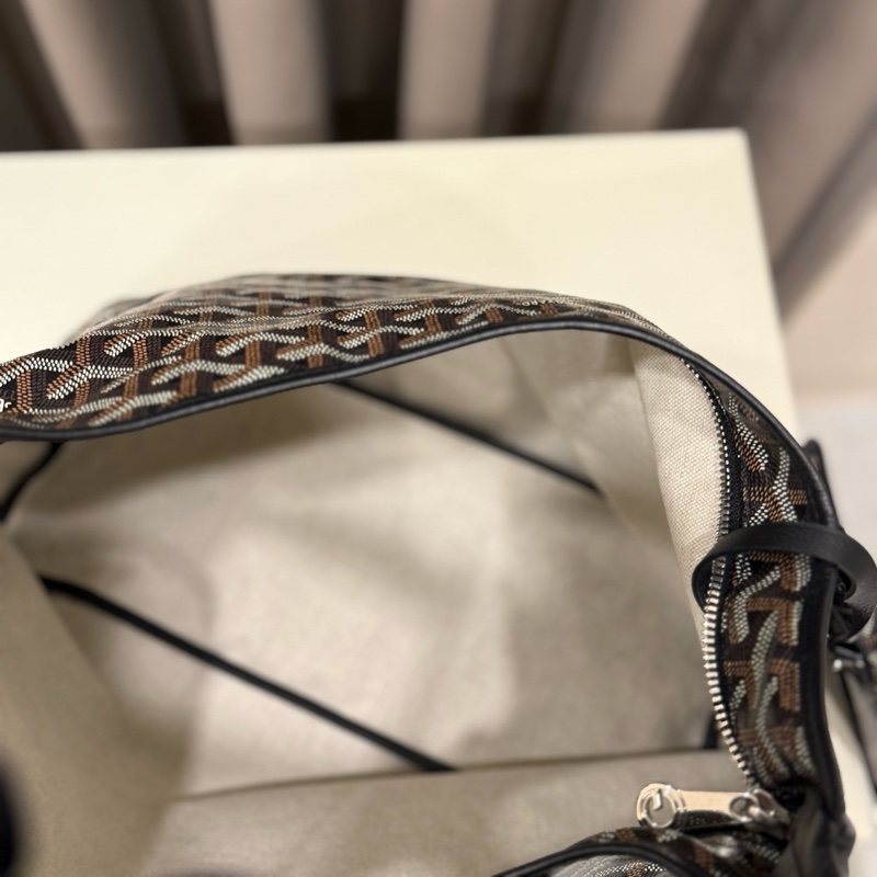 （極新甜價）Goyard hobo黑棕 老花肩背包-9