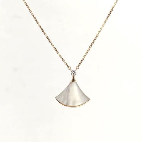 BVLGARI DIVASDREAM白母貝單鑽小扇子項鏈大號18K玫瑰金/鑽石/白貝母