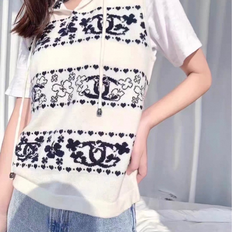CHANEL 羊毛連帽背心 CC Logo 面料超舒服好搭配-1