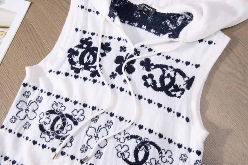 CHANEL 羊毛連帽背心 CC Logo 面料超舒服好搭配-2
