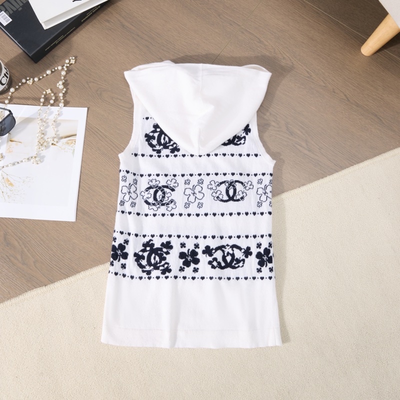 CHANEL 羊毛連帽背心 CC Logo 面料超舒服好搭配-5