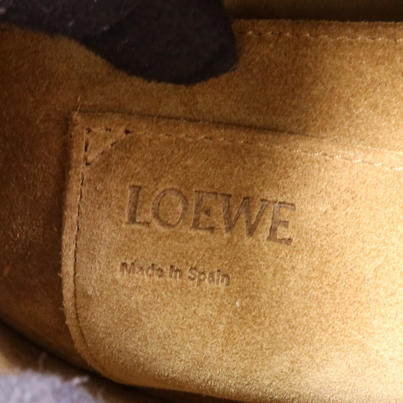 LOEWE 牛皮皮革Small Gate Bag金扣肩背袋-5