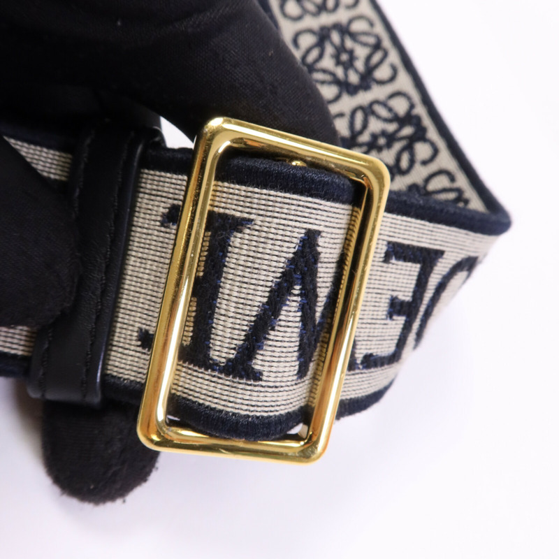 LOEWE 牛皮皮革Small Gate Bag金扣肩背袋-6