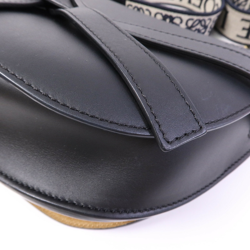 LOEWE 牛皮皮革Small Gate Bag金扣肩背袋-10