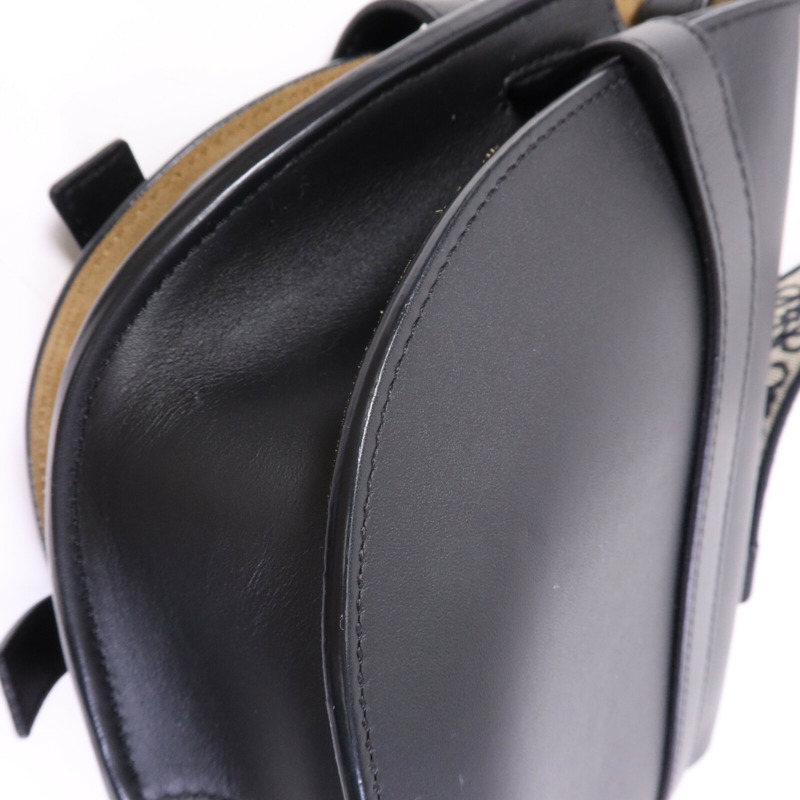 LOEWE 牛皮皮革Small Gate Bag金扣肩背袋-13