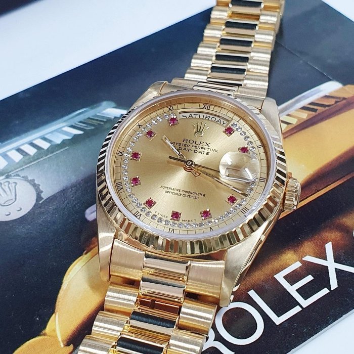 【大眾名錶】ROLEX 勞力士 18238 Day-Date 蠔式18K金 紅蟳錶 市場少見 小紅寶多層鑽面盤 B1092-7