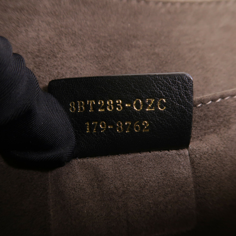 FENDI 牛皮皮革Kan I手挽肩背兩用袋-7