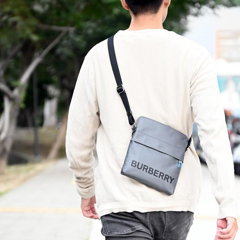 an's house精品服飾💎Burberry LOGO 尼龍 側背包-3