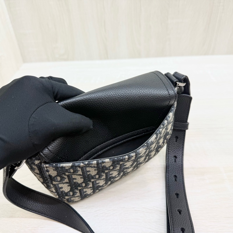 DIOR🩵藍緹花迷你翻蓋郵差包 2ADCA435YKS_H03E-16