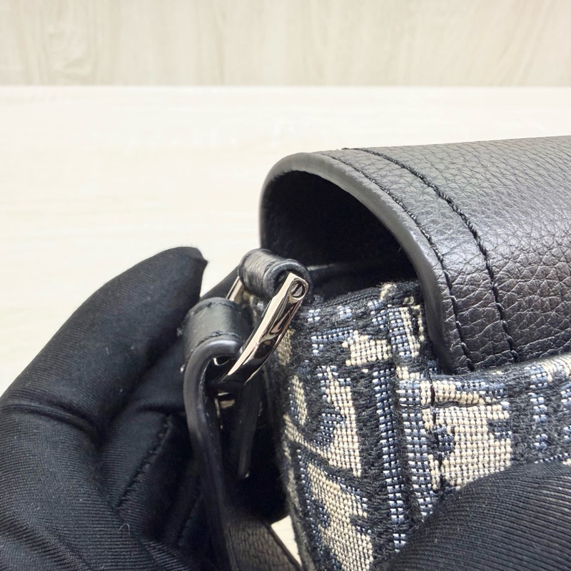 DIOR🩵藍緹花迷你翻蓋郵差包 2ADCA435YKS_H03E-18