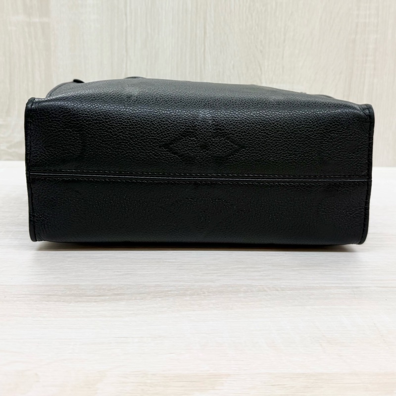 LV🖤黑色牛皮壓紋Onthego PM/M45653-10