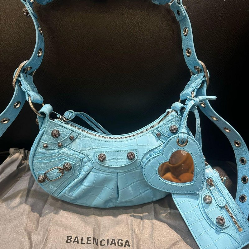 💎Han's house精品服飾💎BALENCIAGA 巴黎世家 小羊皮 鱷魚壓紋 671309 CAGOLE 三合一 肩背包 單肩包 原價83000-0