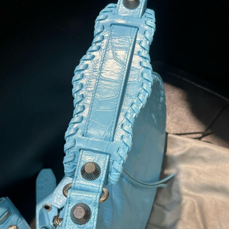 💎Han's house精品服飾💎BALENCIAGA 巴黎世家 小羊皮 鱷魚壓紋 671309 CAGOLE 三合一 肩背包 單肩包 原價83000-6