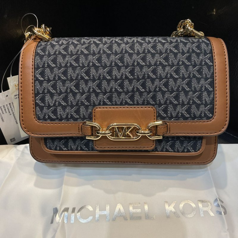💎Han's house精品服飾💎Michael Kors 包 MK 23X10X15CM-0