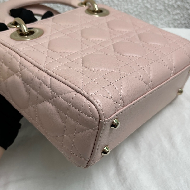 Dior迪奧裸粉色羊皮三格戴妃包-6