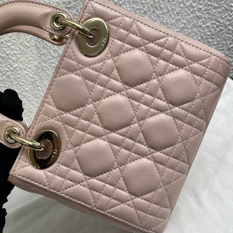 Dior迪奧裸粉色羊皮三格戴妃包-8