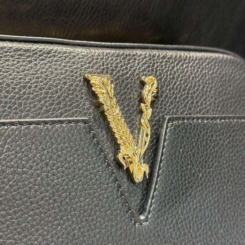 💎Han's house精品服飾💎 VERSACE 凡賽斯 女神頭 頂級黑牌 皮 斜背包-3