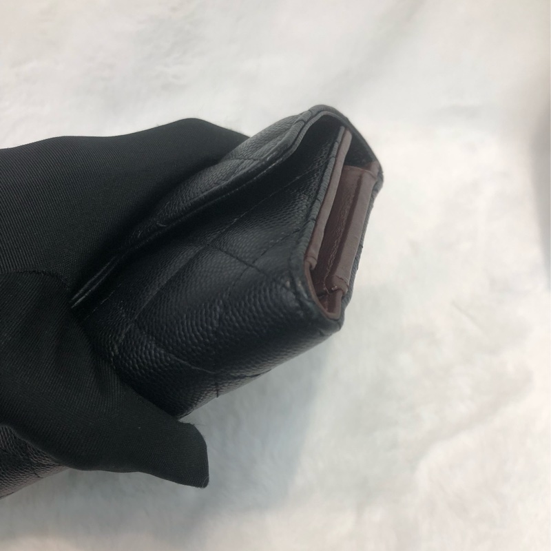 Chanel 黑金荔枝牛中銀包 XC358-7