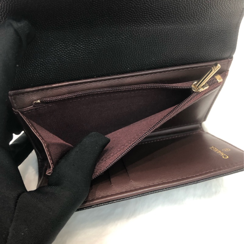 Chanel 黑金荔枝牛中銀包 XC358-13