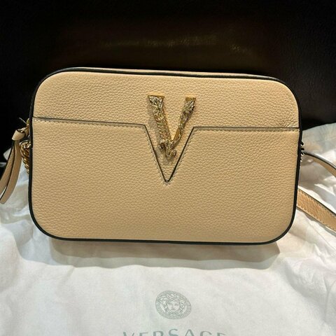 Han's house精品服飾💎 VERSACE 凡賽斯 女神頭 頂級黑牌 皮 斜背包