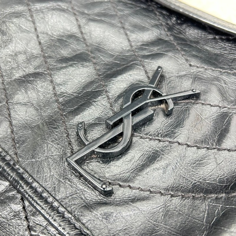 bj yff 專櫃價4.6折！SAINT LAURENT聖羅蘭   D扣 YSL Niki 黑鏈黑標Logo復古皺褶斜挎單肩包-16