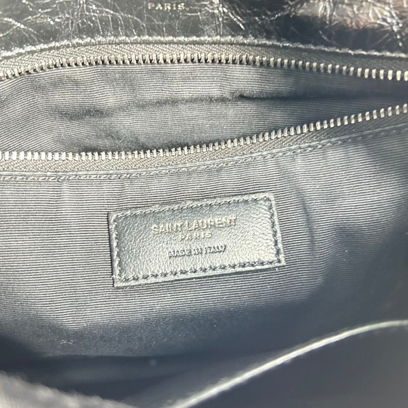 bj yff 專櫃價4.6折！SAINT LAURENT聖羅蘭   D扣 YSL Niki 黑鏈黑標Logo復古皺褶斜挎單肩包-17