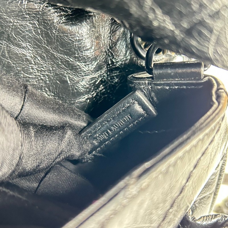 bj yff 專櫃價4.6折！SAINT LAURENT聖羅蘭   D扣 YSL Niki 黑鏈黑標Logo復古皺褶斜挎單肩包-18