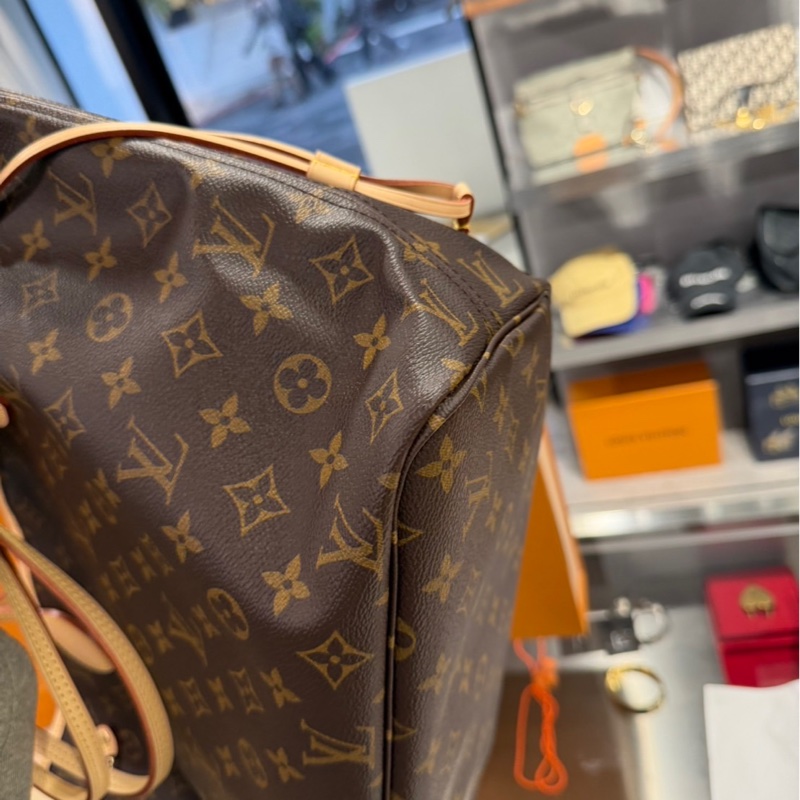 全新🌟 Louis Vuitton LV Neverfull MM 中號 有購證-9
