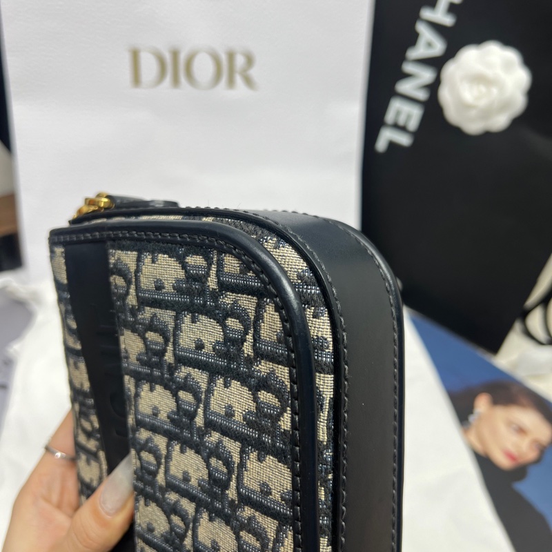 Dior迪奥30蒙田 Avenue 老花斜挎包-7