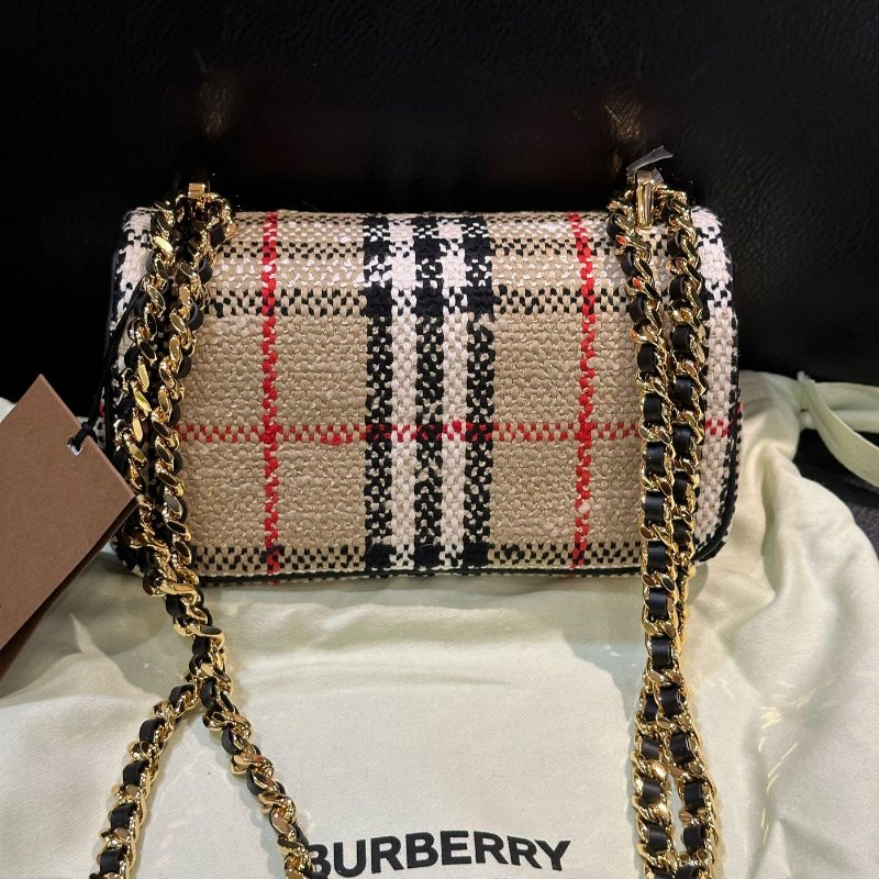 💎Han's house精品服飾💎 Burberry TB Lola 格紋 斜背包 迷你 17x10x3.5CM 現貨 原價57200-4