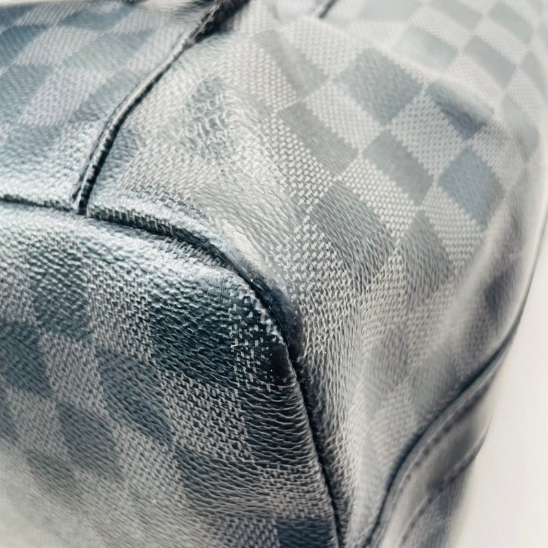 LV/路易威登  utility 經典棋盤格抽繩繫帶設計 內裡容量足 乾淨整潔 出遊出行必備 超實用-12
