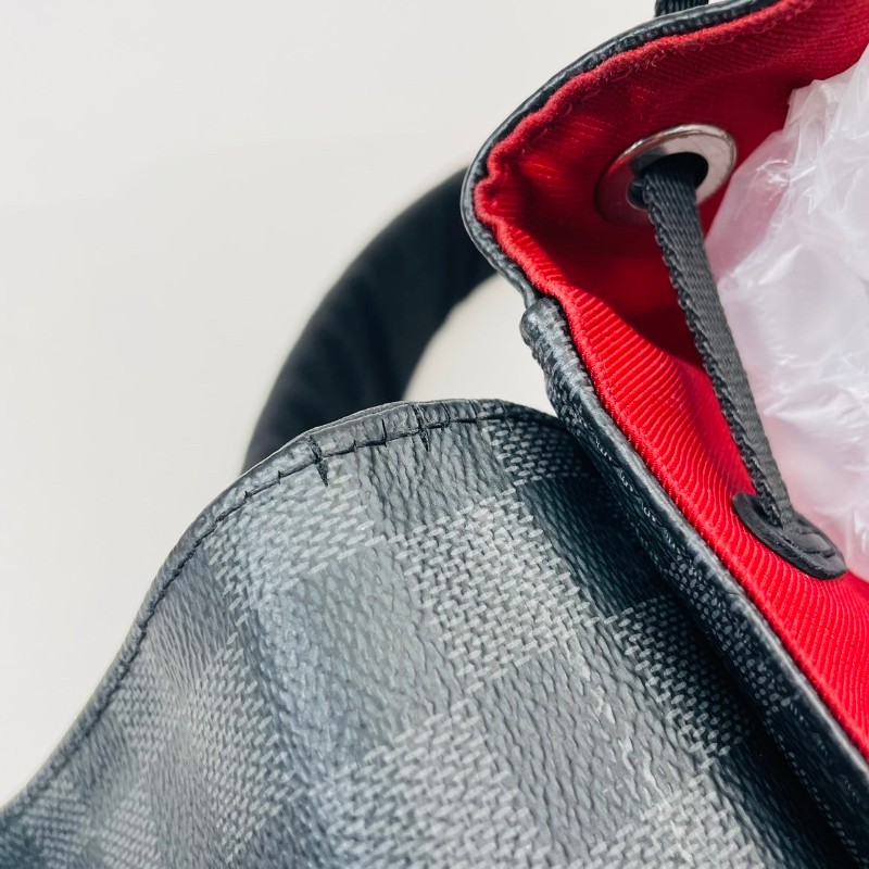 LV/路易威登  utility 經典棋盤格抽繩繫帶設計 內裡容量足 乾淨整潔 出遊出行必備 超實用-20