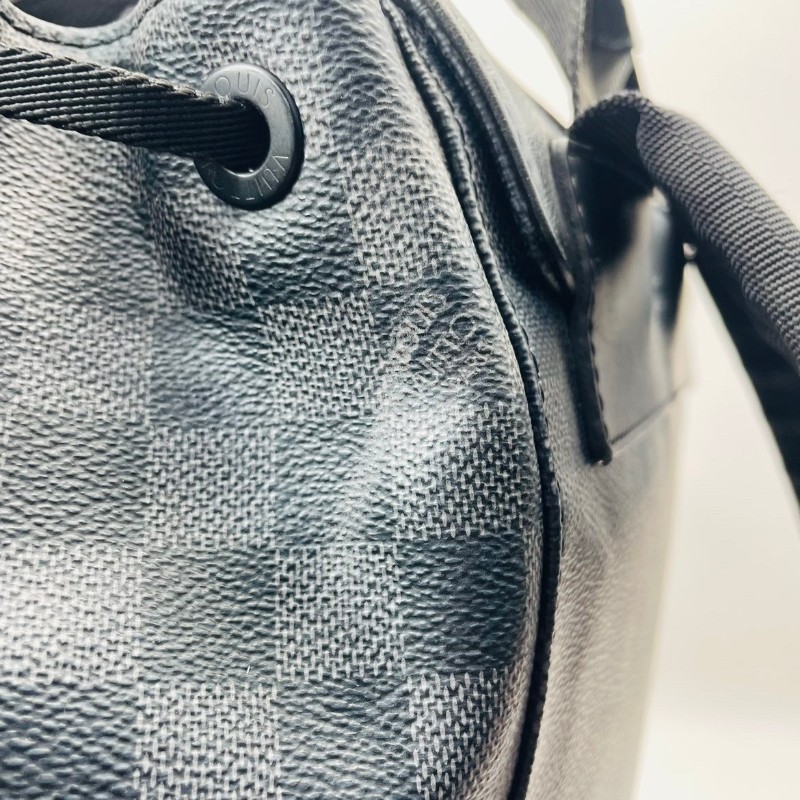 LV/路易威登  utility 經典棋盤格抽繩繫帶設計 內裡容量足 乾淨整潔 出遊出行必備 超實用-21