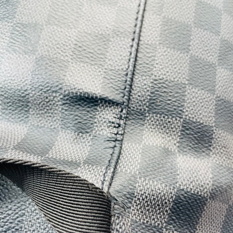 LV/路易威登  utility 經典棋盤格抽繩繫帶設計 內裡容量足 乾淨整潔 出遊出行必備 超實用-23