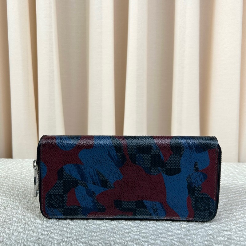 LV路易威登迷彩塗鴉藍色棋盤格拉鏈長款錢包 銀色五金 卡位多 容量實用 日常使用方便-0