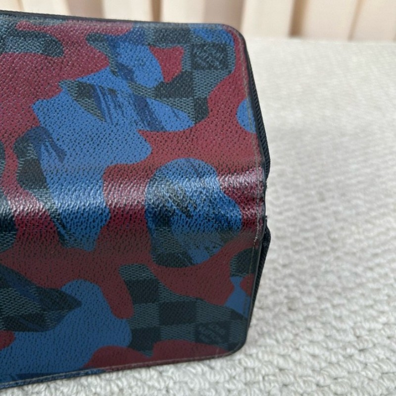 LV路易威登迷彩塗鴉藍色棋盤格拉鏈長款錢包 銀色五金 卡位多 容量實用 日常使用方便-11