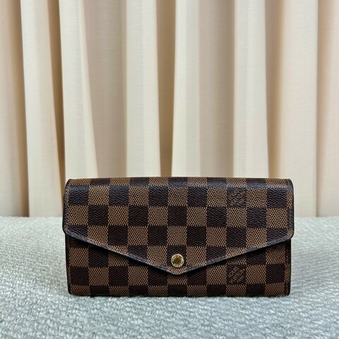 LV路易威登棋盤格長款錢包 棕色棋盤格 金色五金 卡位多 容量實用 日常使用很方便